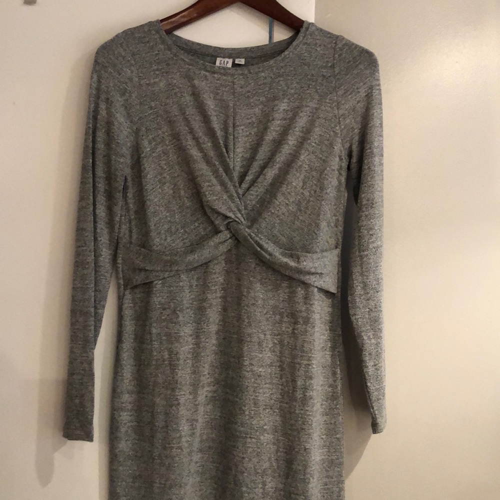 GAP maternity dress